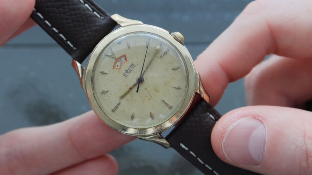 The First Production Watch with Power Reserve , The 1957 LeCoultre